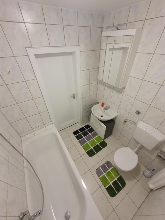 Ferienwohnung Schloßstraße Essen Exterior foto